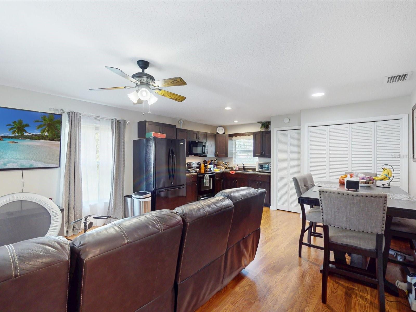 Image 37 of 49 For 4775 Jay Drive