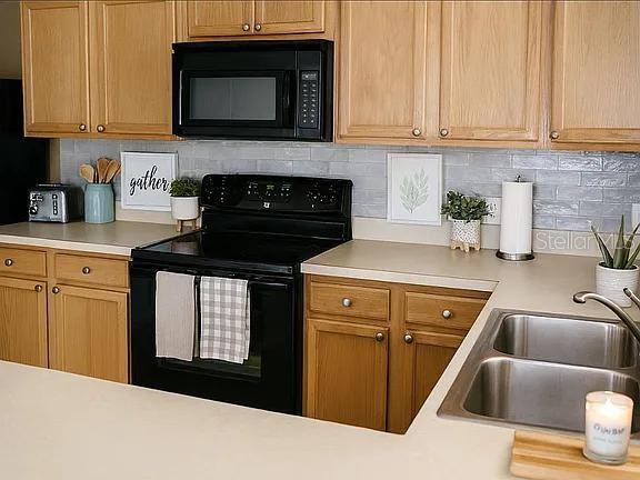 Image 3 of 22 For 2503 Hassonite Street