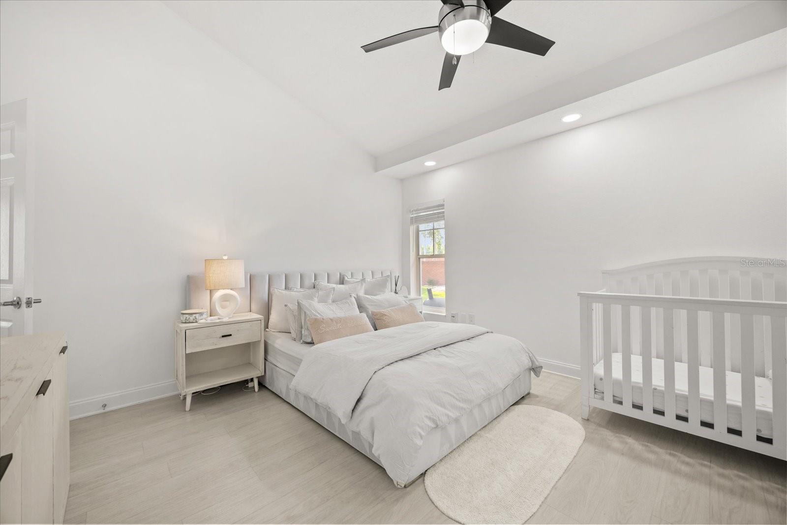 Image 16 of 40 For 8663 Nicolewood Court