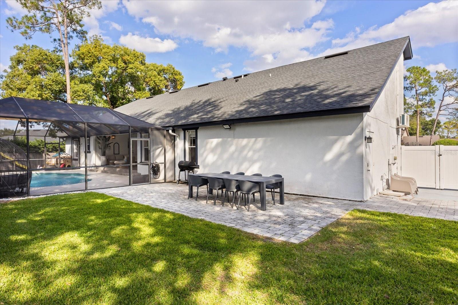 Image 36 of 40 For 8663 Nicolewood Court