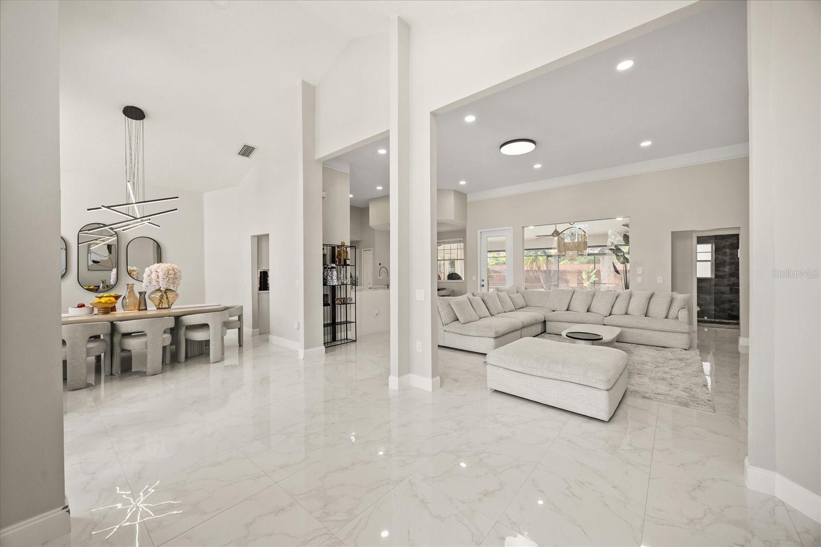 Image 5 of 40 For 8663 Nicolewood Court