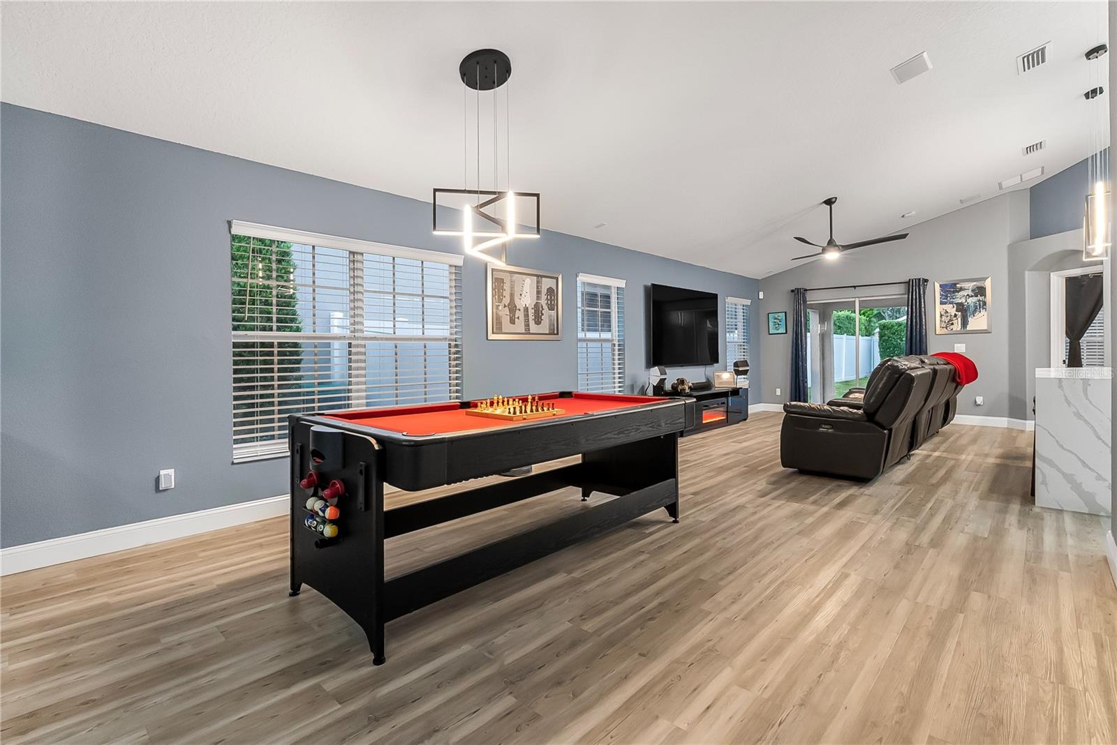 Image 4 of 38 For 11015 Taeda Drive