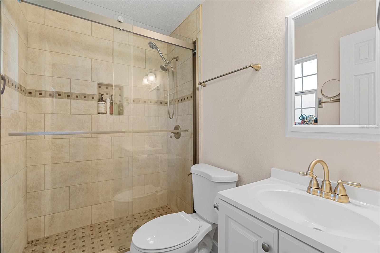 Image 14 of 20 For 416 Tennessee Avenue