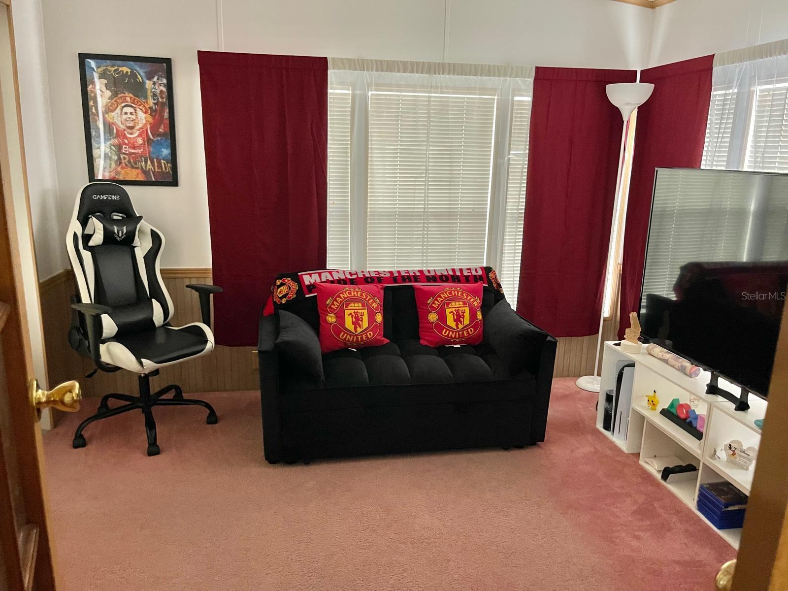 Image 10 of 27 For 50989 Highway 27 156