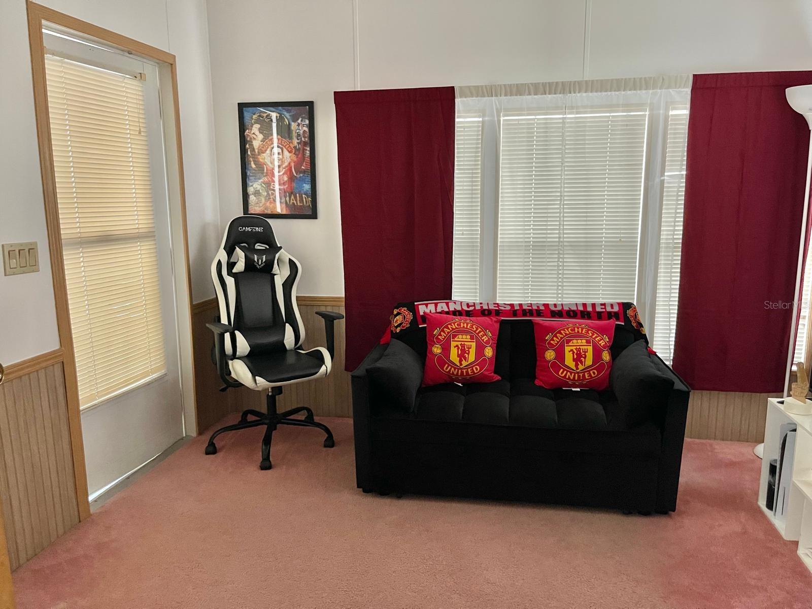 Image 11 of 27 For 50989 Highway 27 156