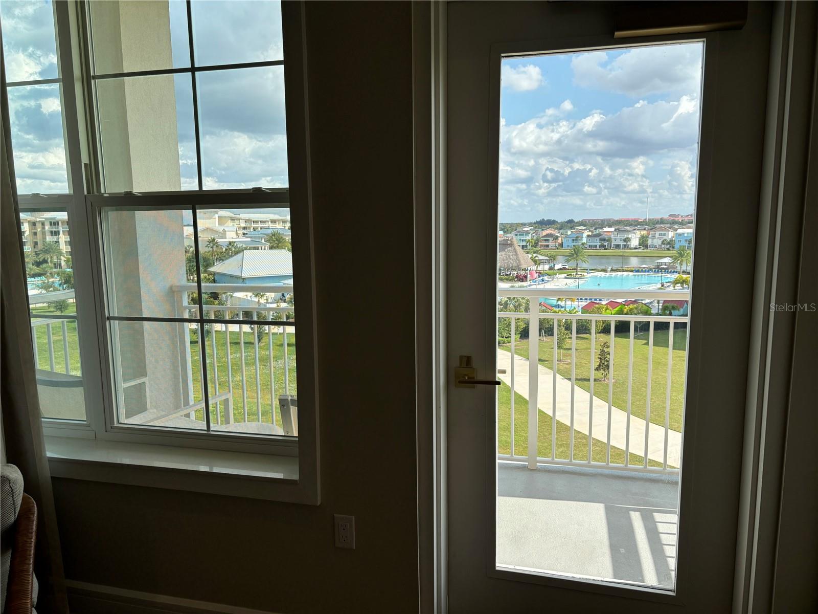 Image 15 of 39 For 3151 Sunset Walk Drive 506