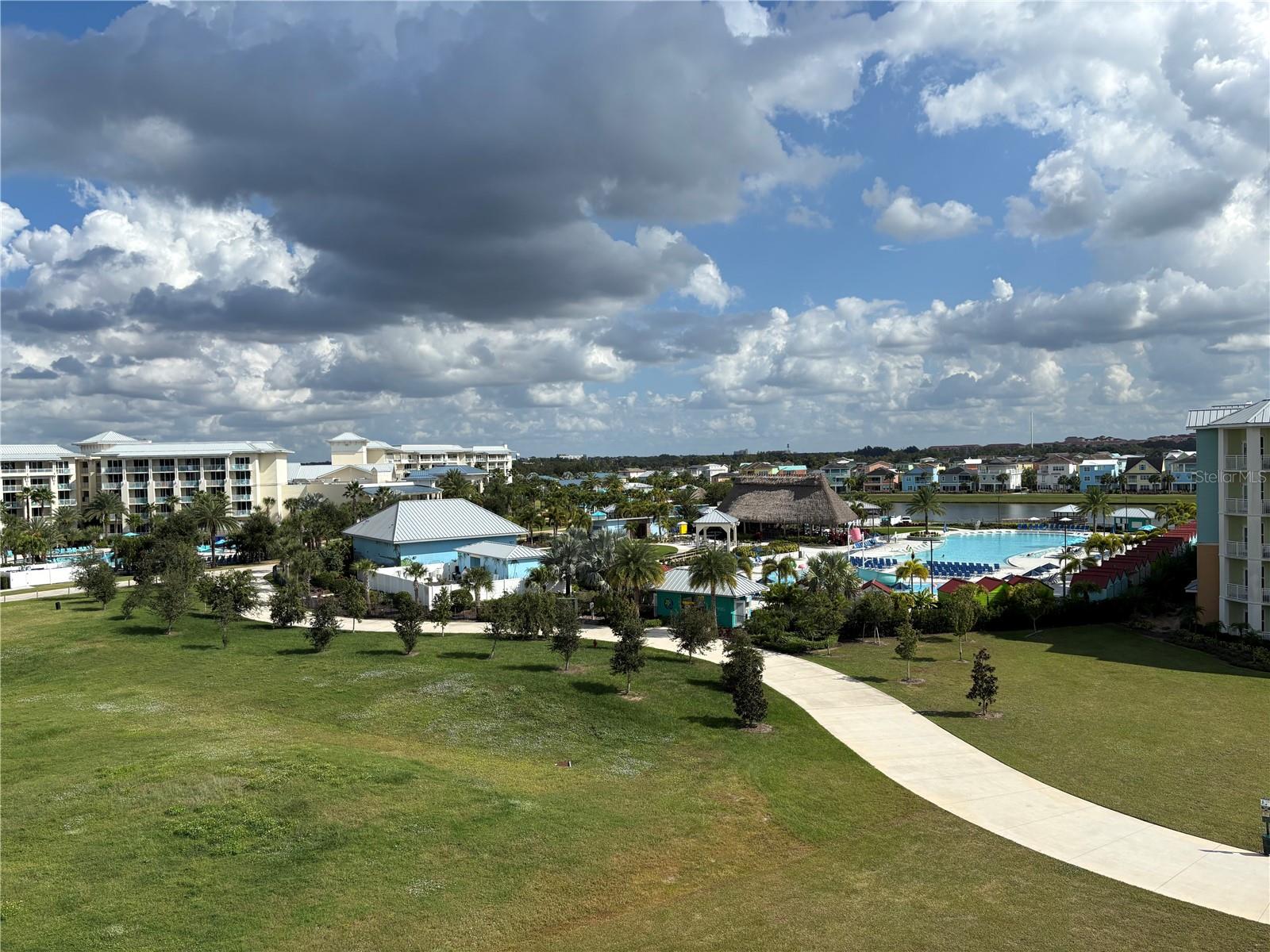 Image 16 of 39 For 3151 Sunset Walk Drive 506