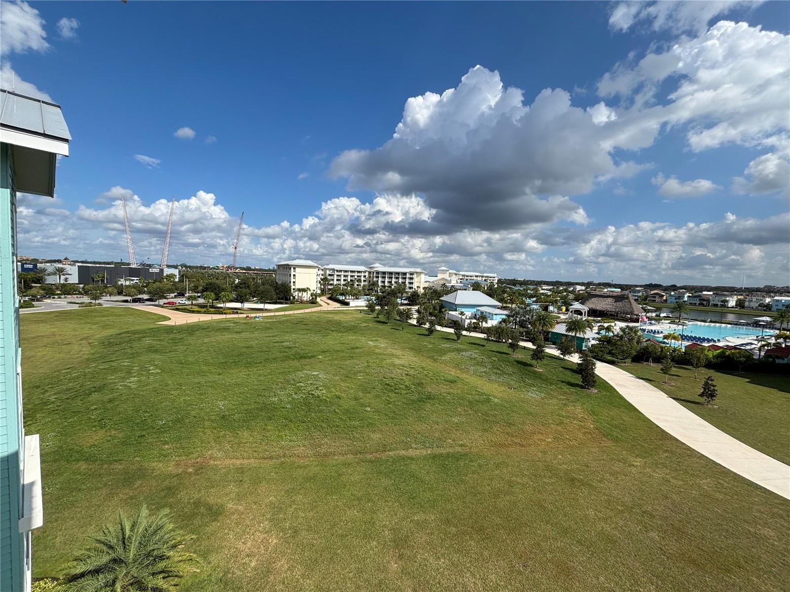 Image 18 of 39 For 3151 Sunset Walk Drive 506