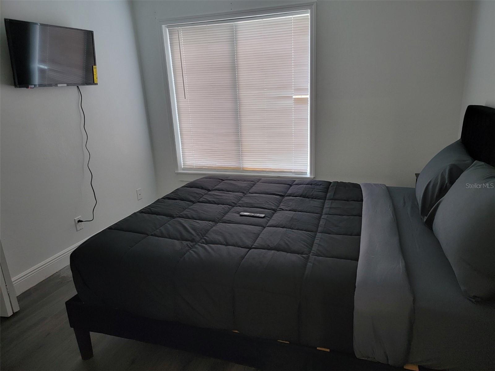 Image 10 of 11 For 8 Chip Court