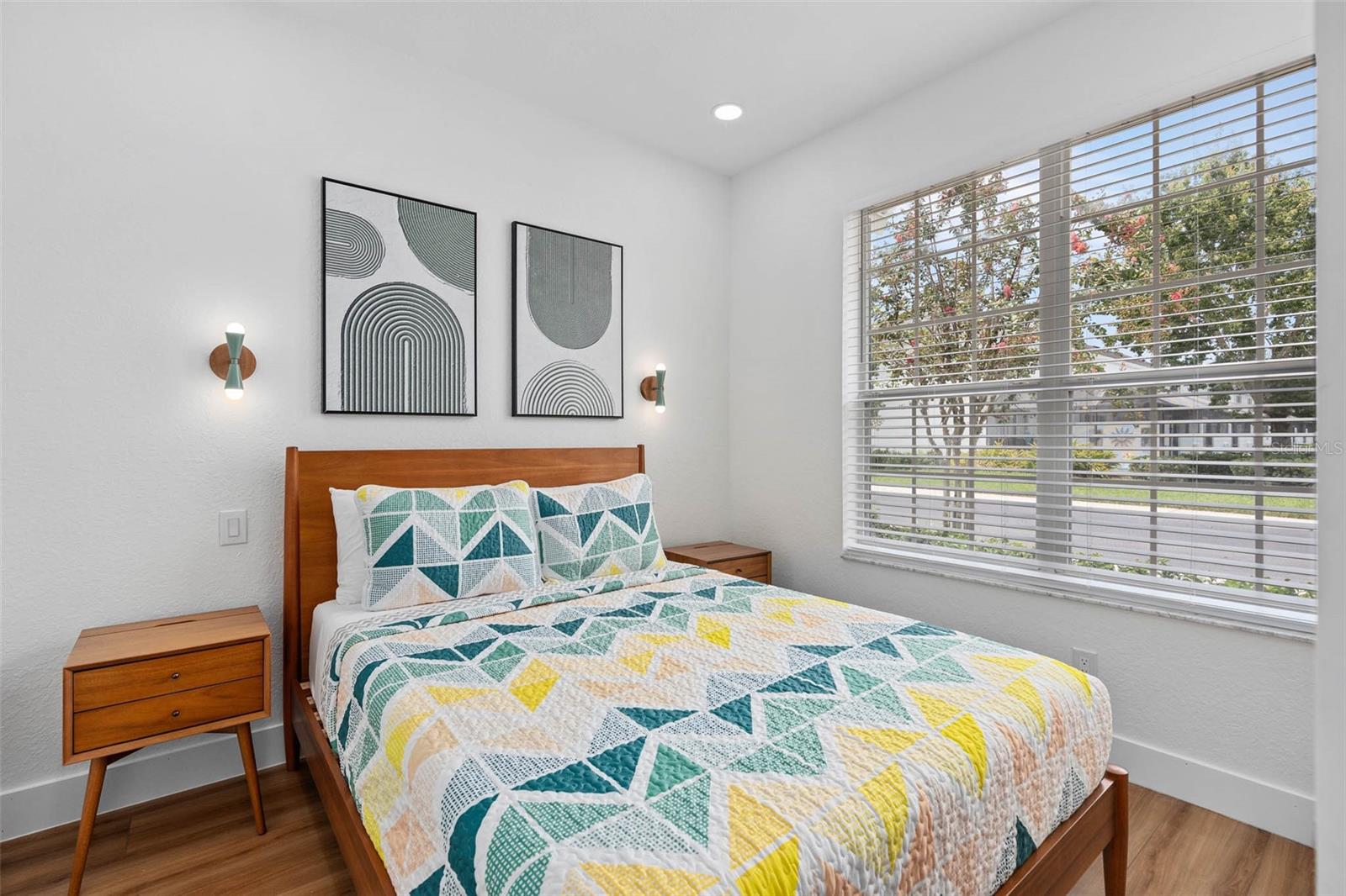 Image 17 of 46 For 2511 Maneshaw Lane