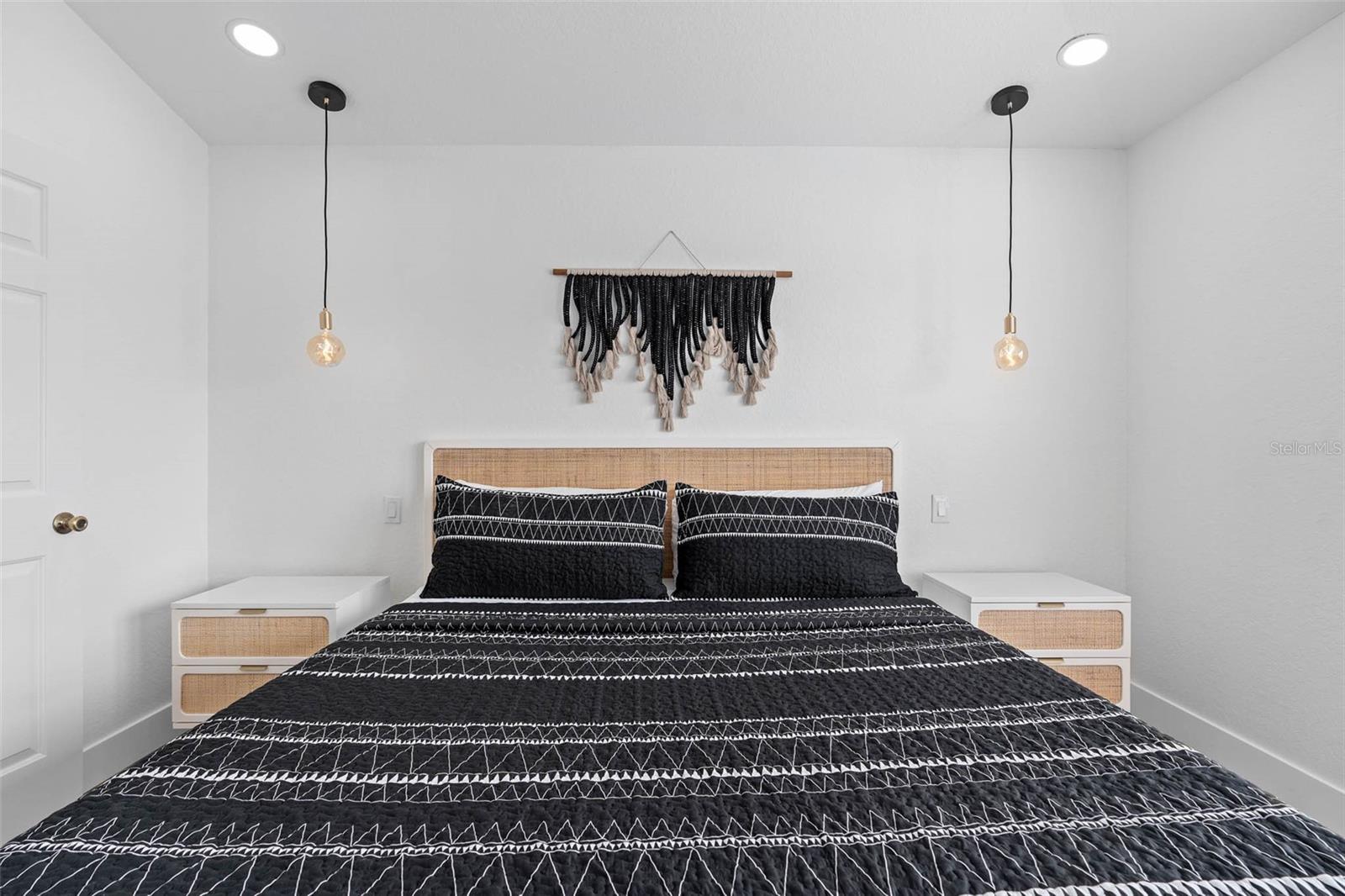 Image 19 of 46 For 2511 Maneshaw Lane