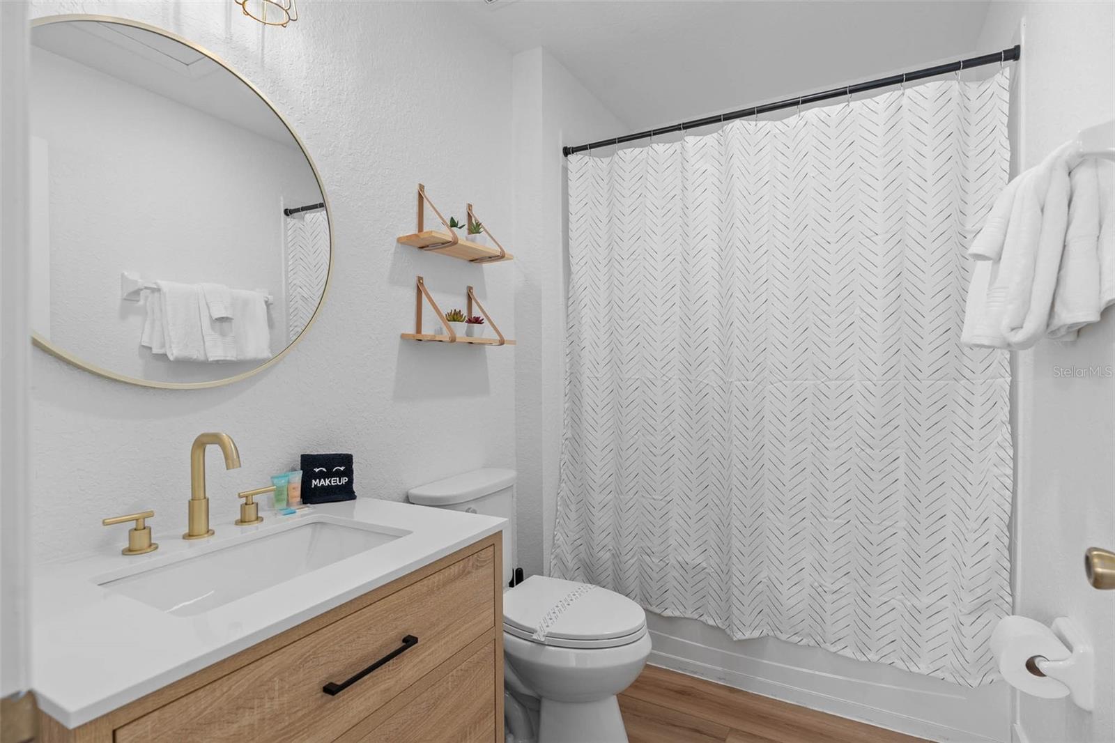 Image 25 of 46 For 2511 Maneshaw Lane