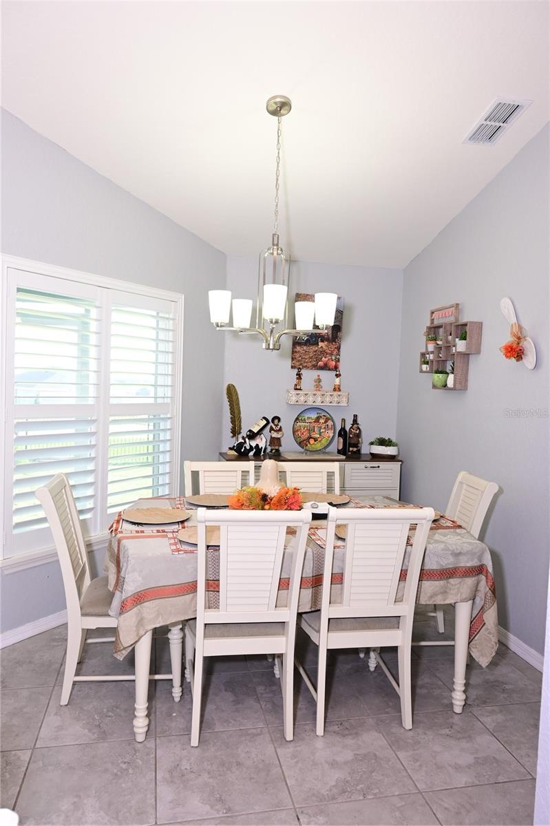 Image 10 of 25 For 891 Galloway Street