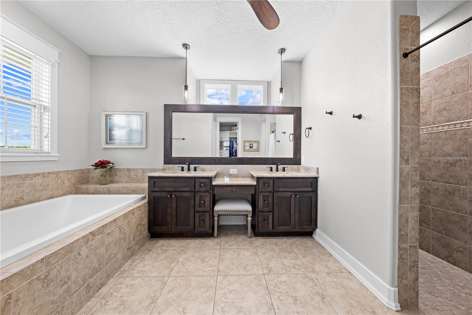 Image 34 of 73 For 2840 Stagecoach Road