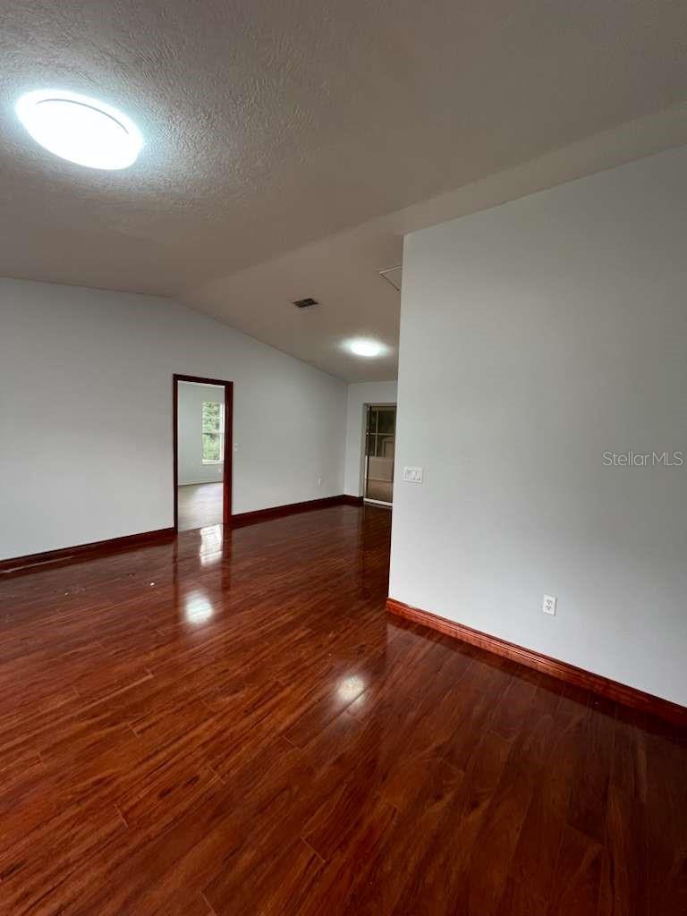 Image 5 of 11 For 6206 Dorset Road