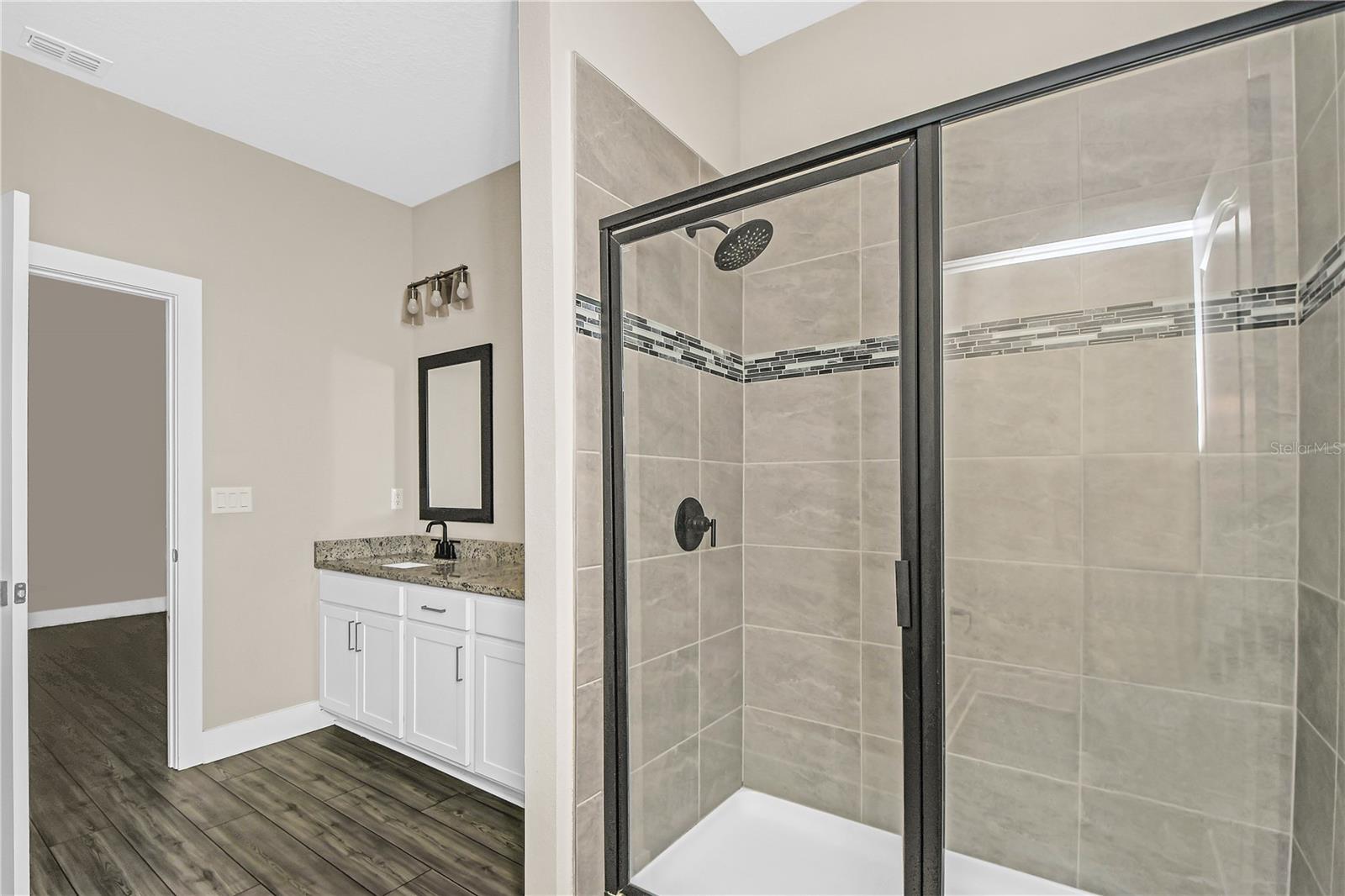 Image 19 of 23 For 7959 Rumney Lane