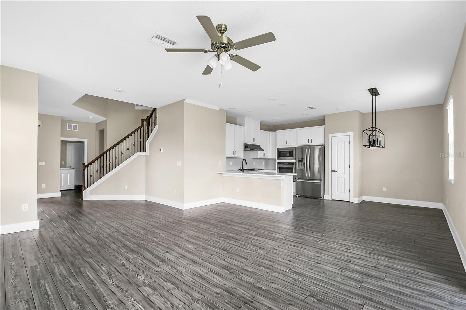 Image 4 of 23 For 7959 Rumney Lane