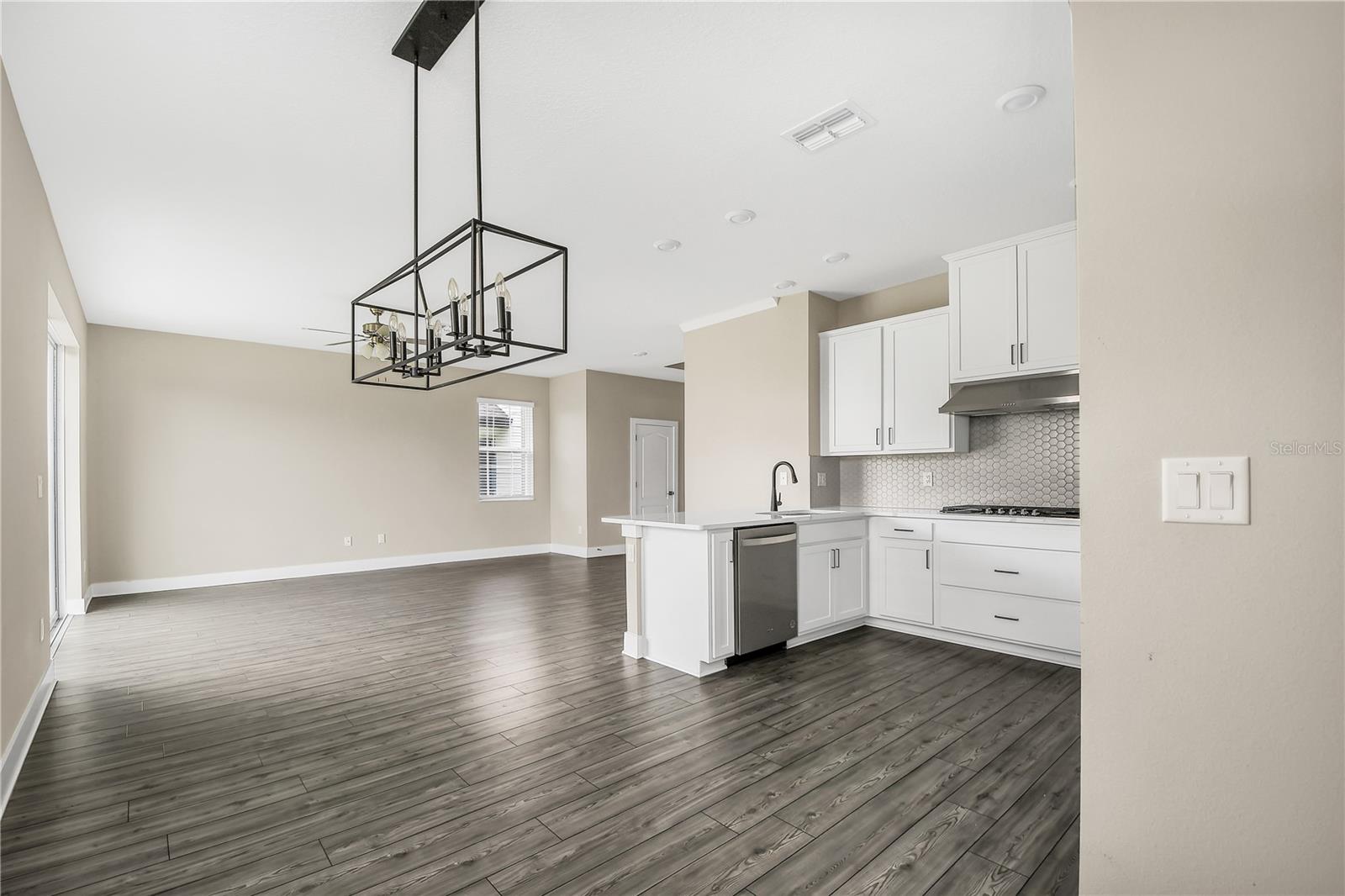 Image 9 of 23 For 7959 Rumney Lane