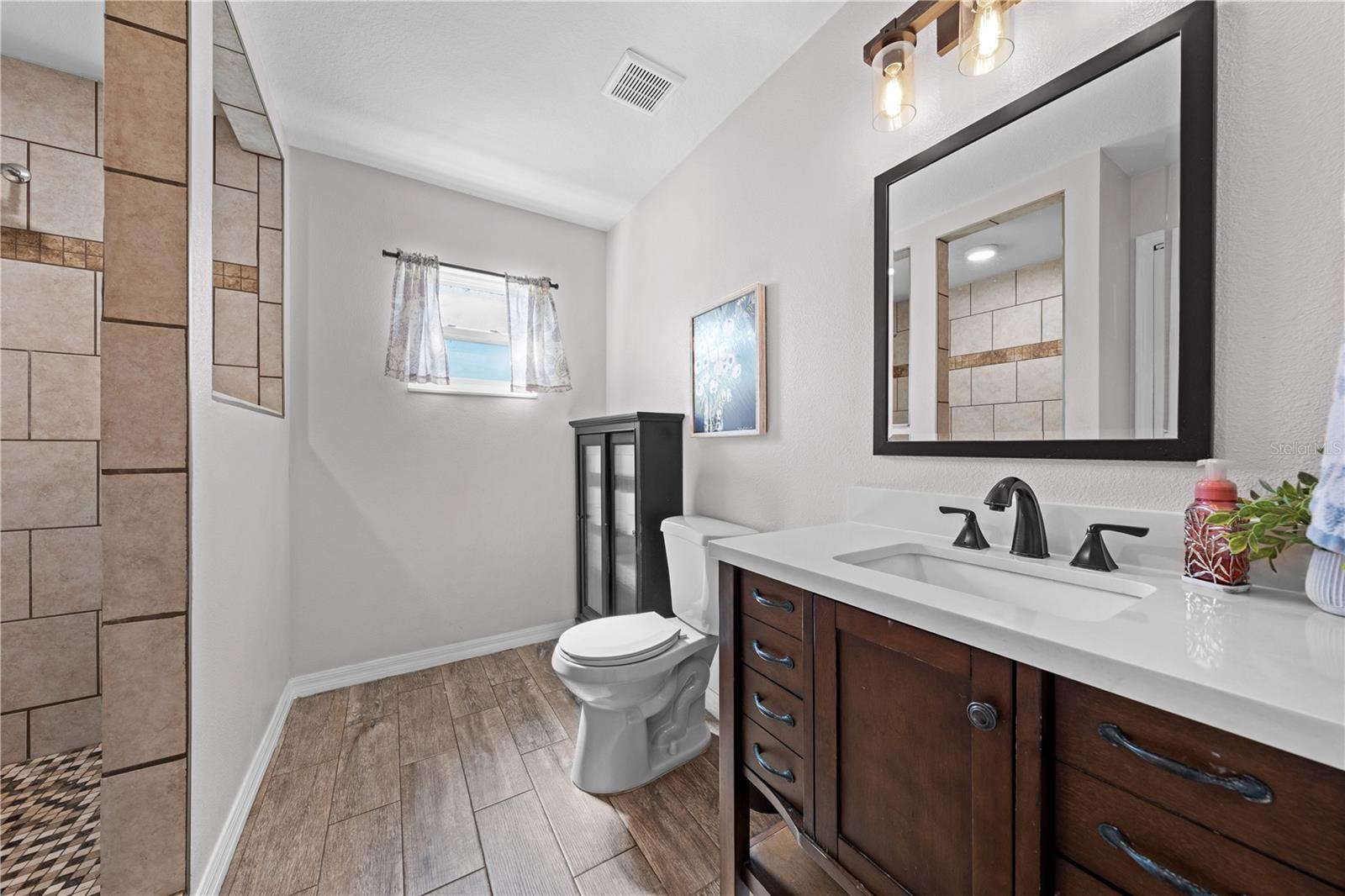 Image 31 of 43 For 3198 Cherokee Road