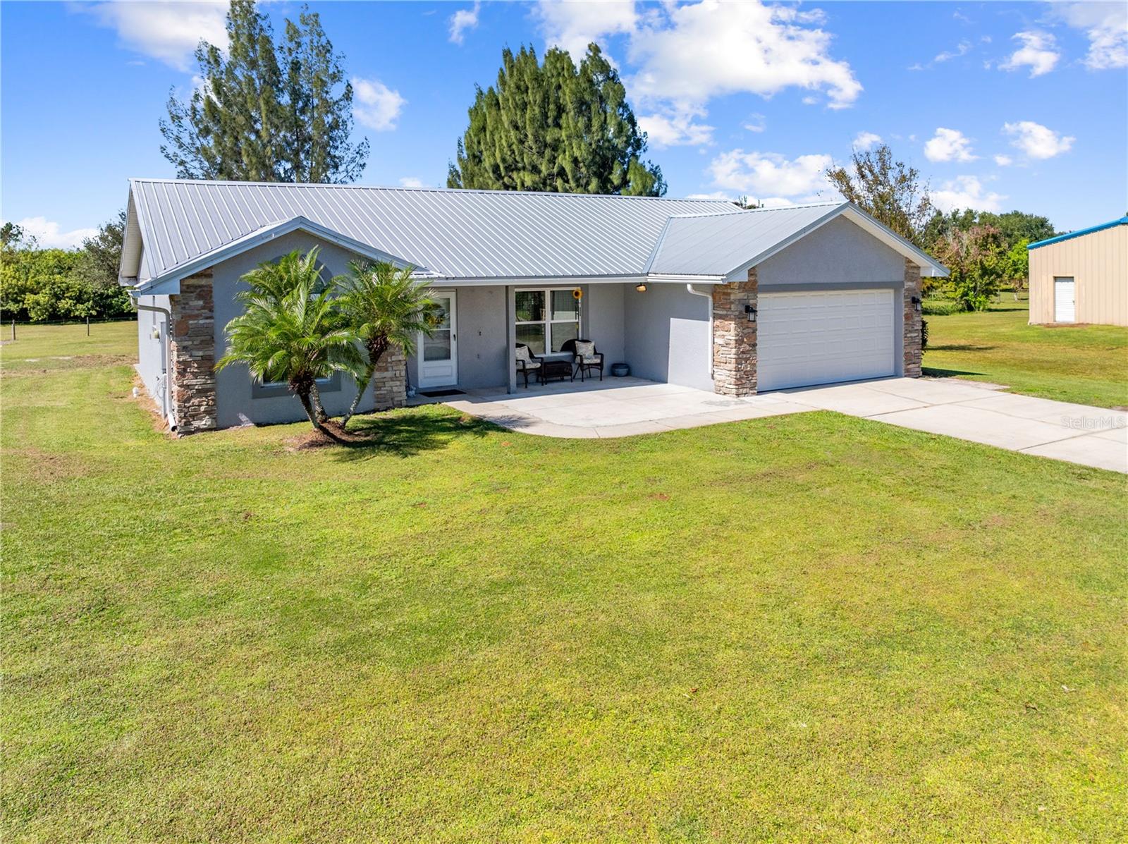 Image 4 of 43 For 3198 Cherokee Road