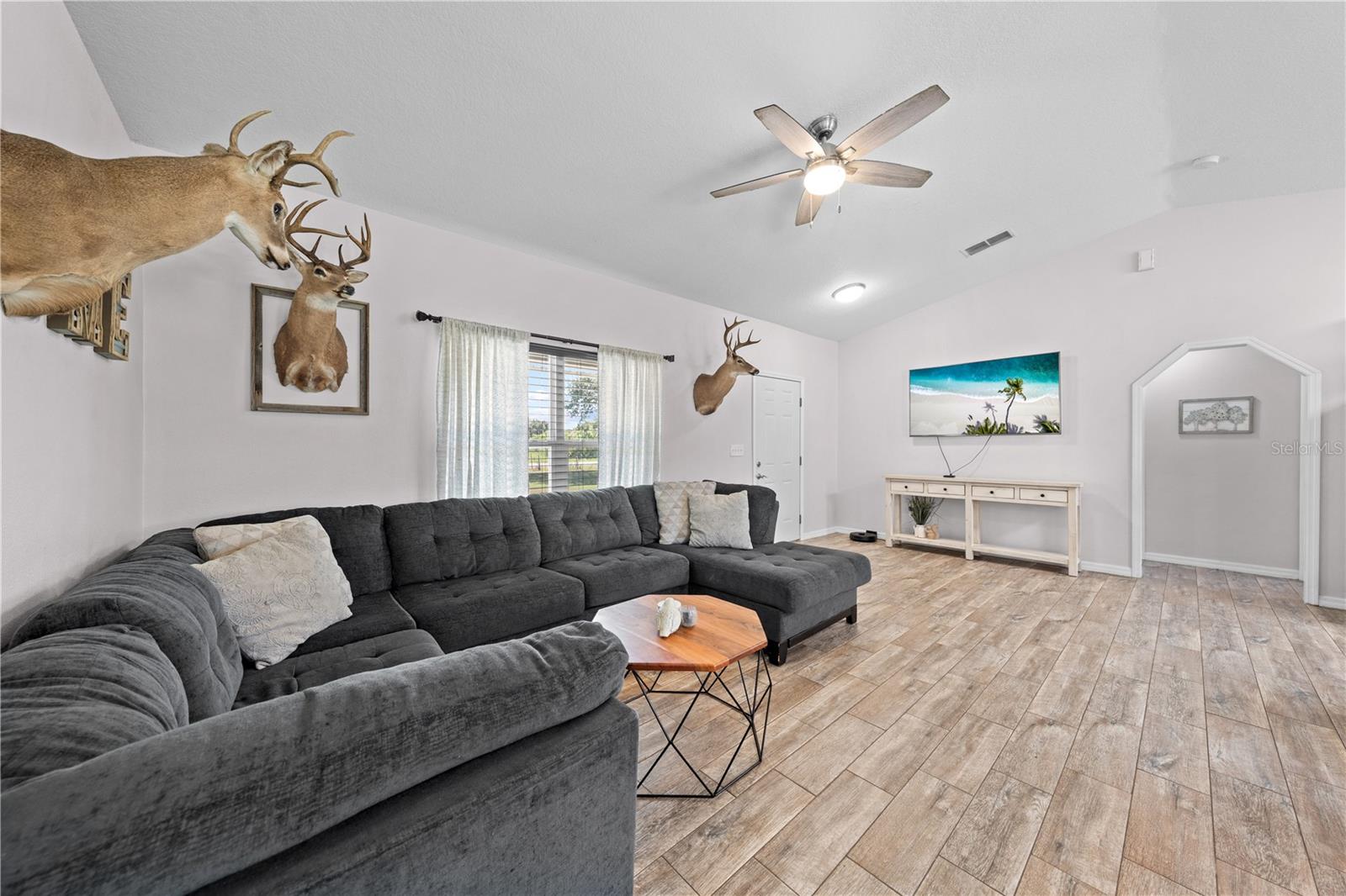 Image 9 of 43 For 3198 Cherokee Road