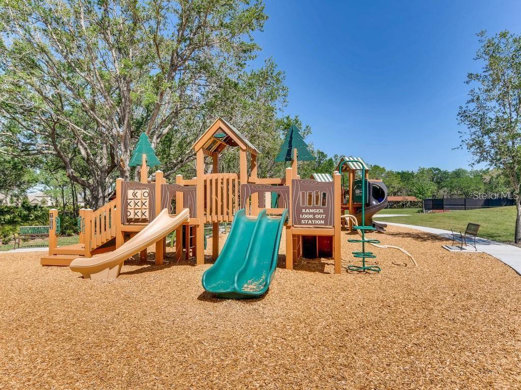 Image 22 of 29 For 1882 Red Canyon Drive