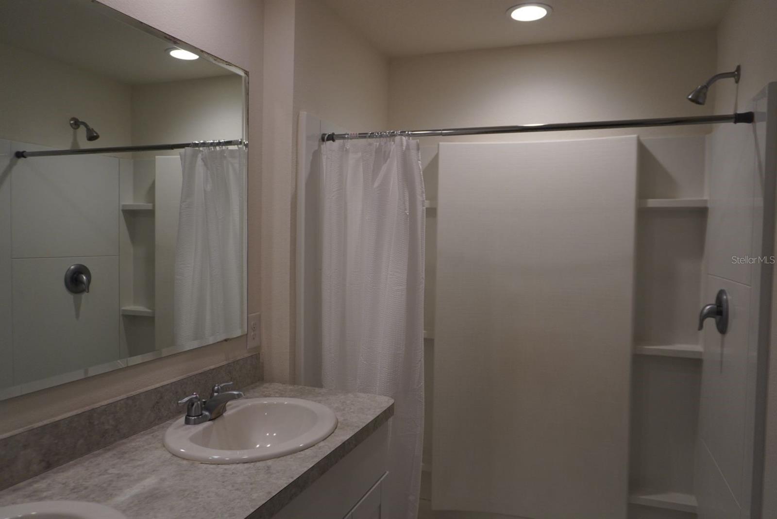 Image 5 of 29 For 1882 Red Canyon Drive