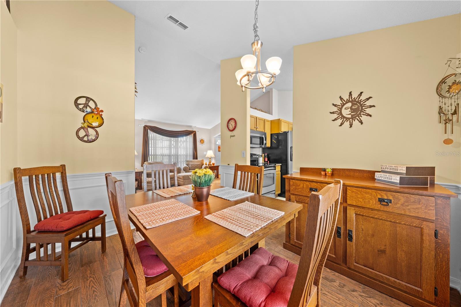 Image 17 of 39 For 4205 Red Bird Avenue