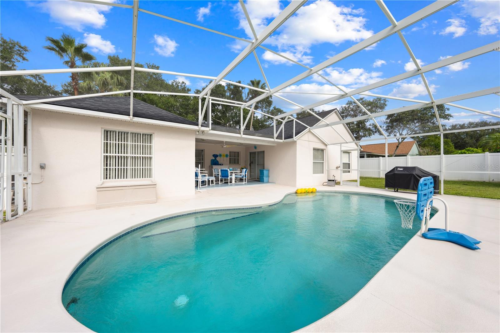 Image 32 of 39 For 4205 Red Bird Avenue