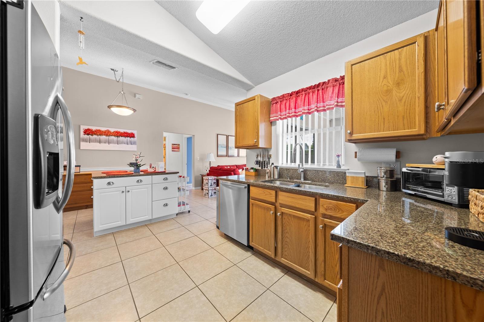 Image 9 of 39 For 4205 Red Bird Avenue