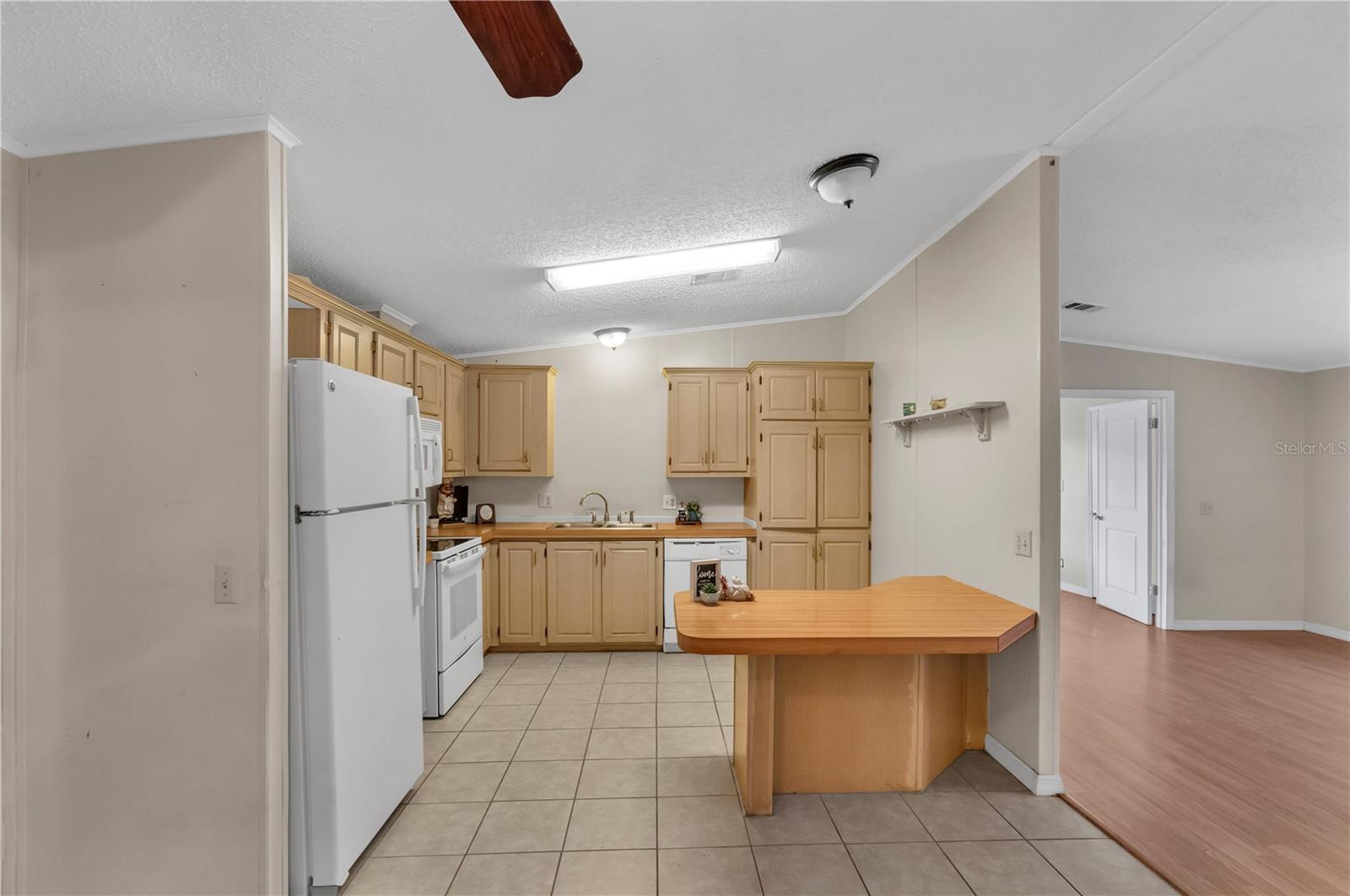 Image 8 of 29 For 202 Dana Court