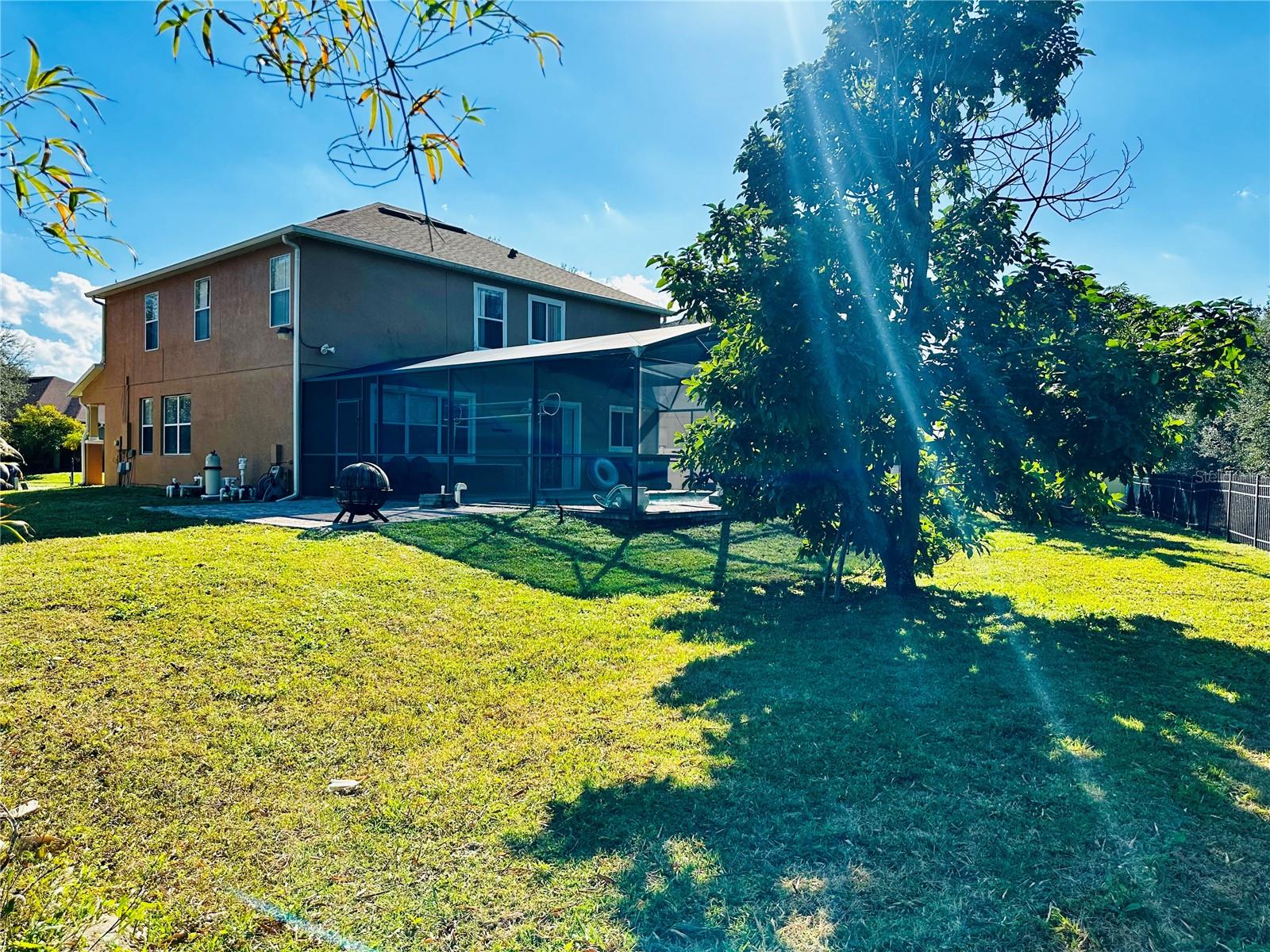 Image 32 of 36 For 11723 Malverns Loop