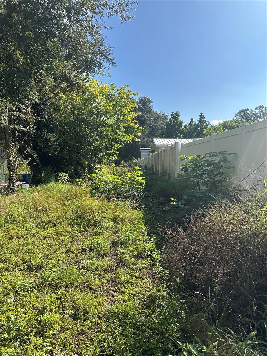 Image 3 of 6 For 717 Boyd Street