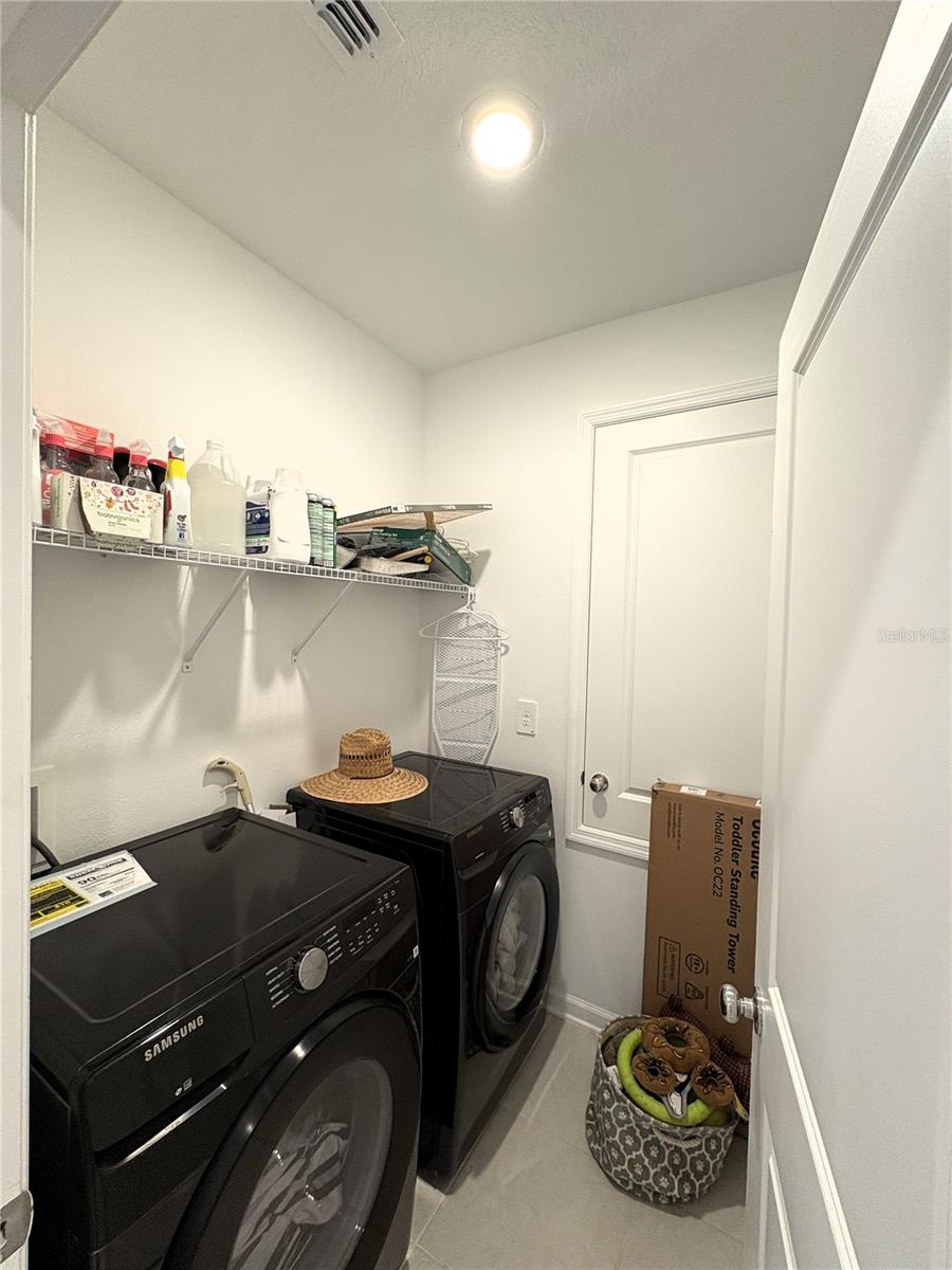 Image 10 of 16 For 2307 Scarlet Avenue