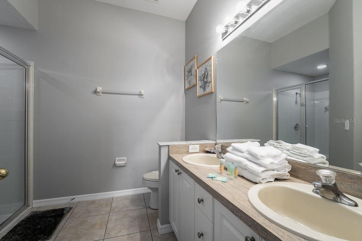 Image 17 of 26 For 914 Brunello Drive