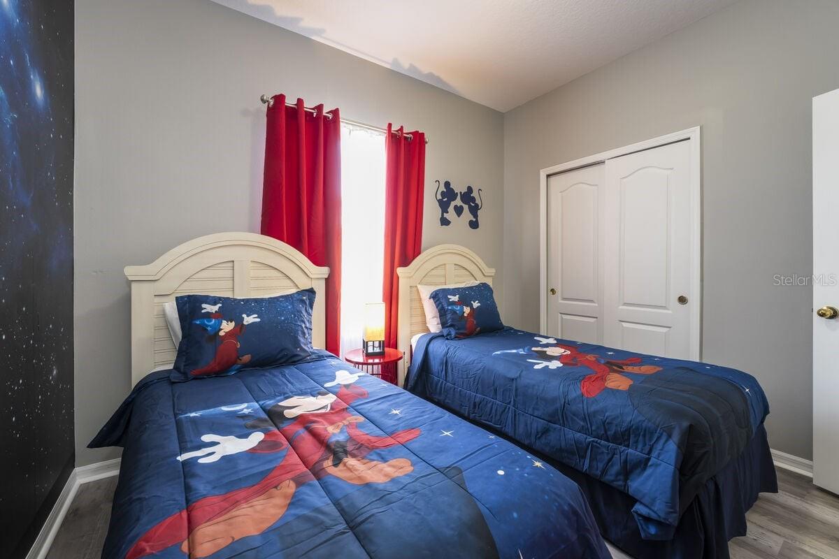 Image 21 of 26 For 914 Brunello Drive