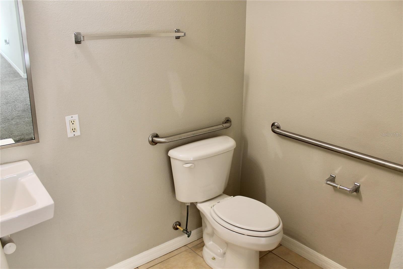 Image 12 of 25 For 2780 Club Cortile Circle A