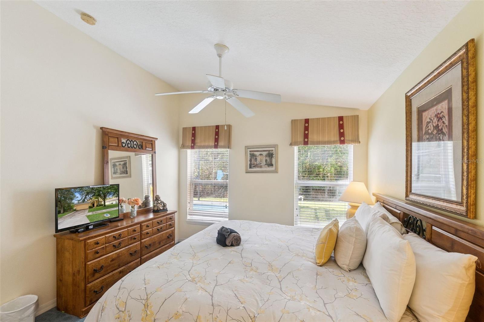 Image 16 of 42 For 403 Sandy Ridge Drive