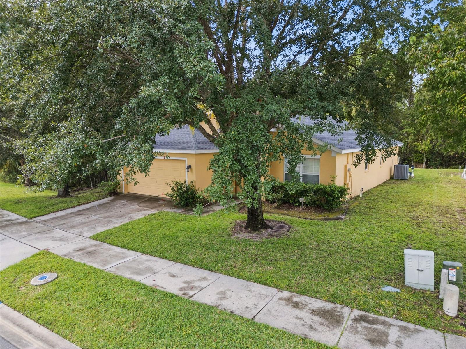 Image 4 of 42 For 403 Sandy Ridge Drive