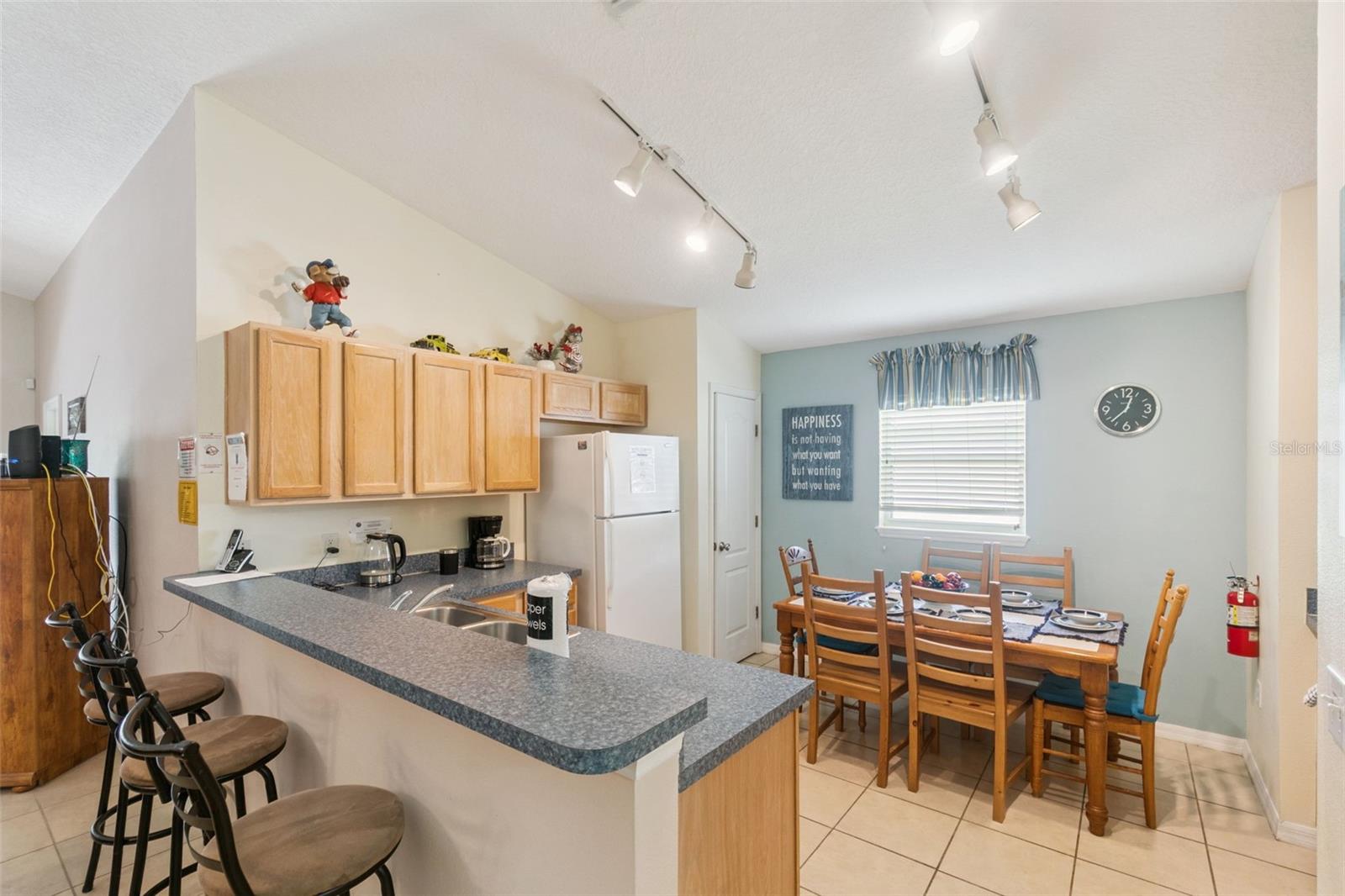 Image 9 of 42 For 403 Sandy Ridge Drive