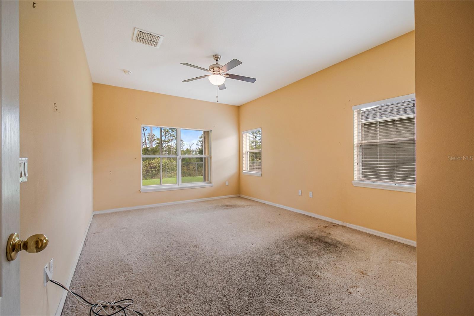 Image 18 of 45 For 3870 Wood Thrush Drive