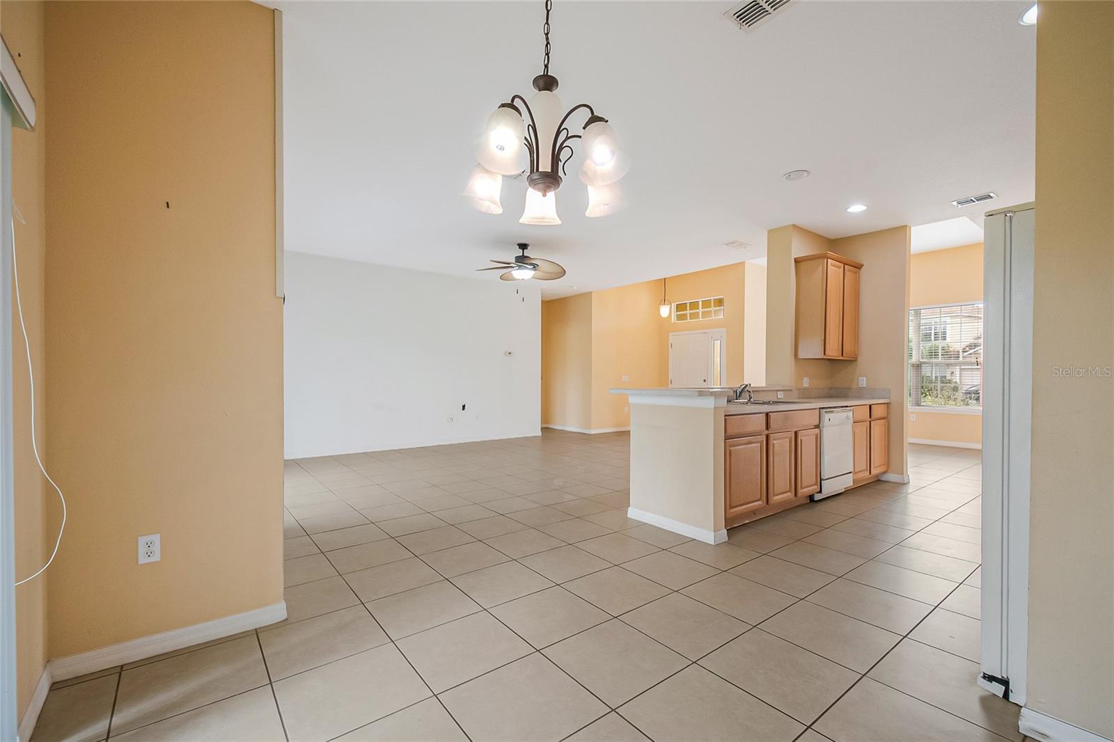 Image 23 of 45 For 3870 Wood Thrush Drive