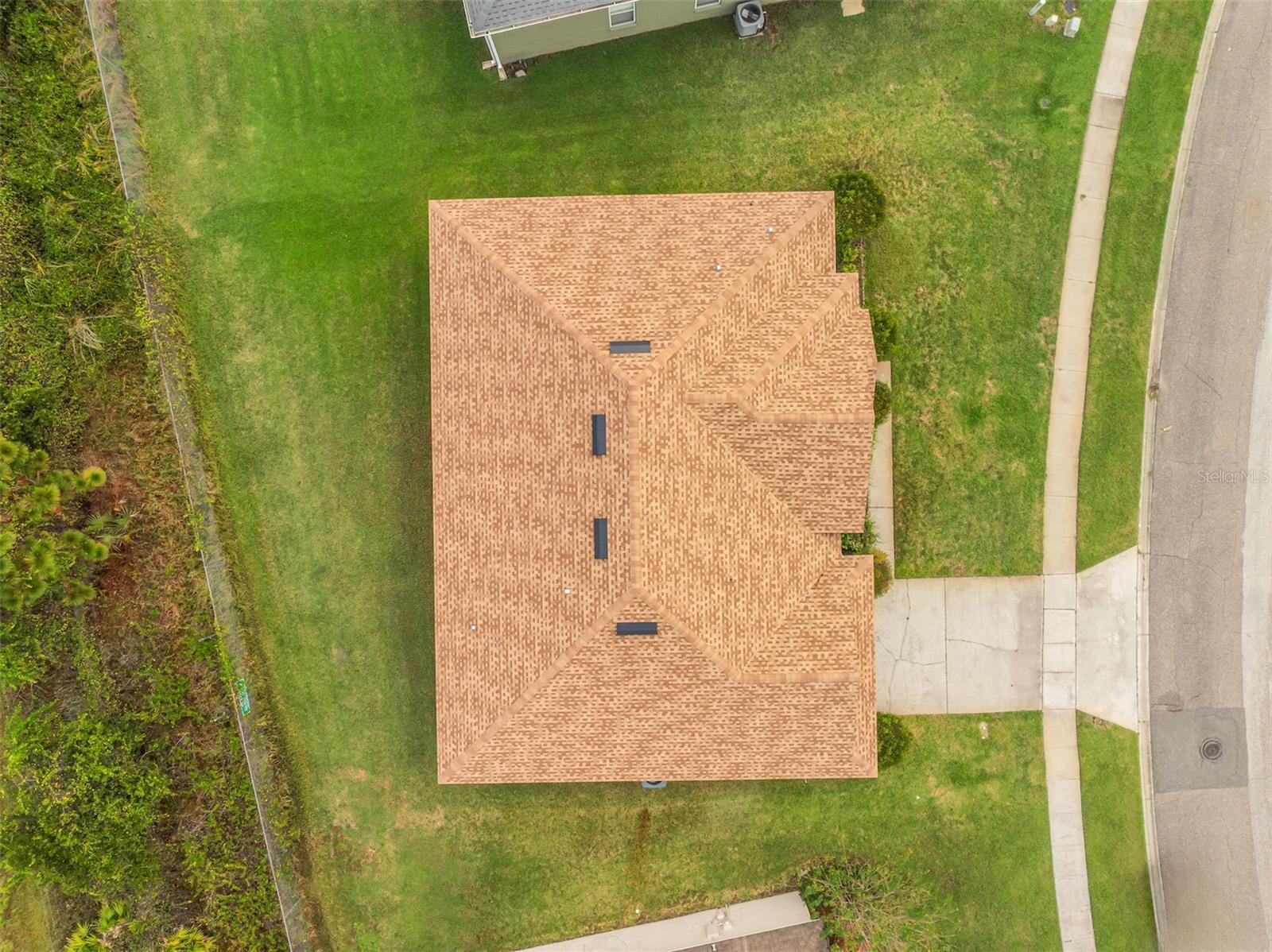 Image 3 of 45 For 3870 Wood Thrush Drive