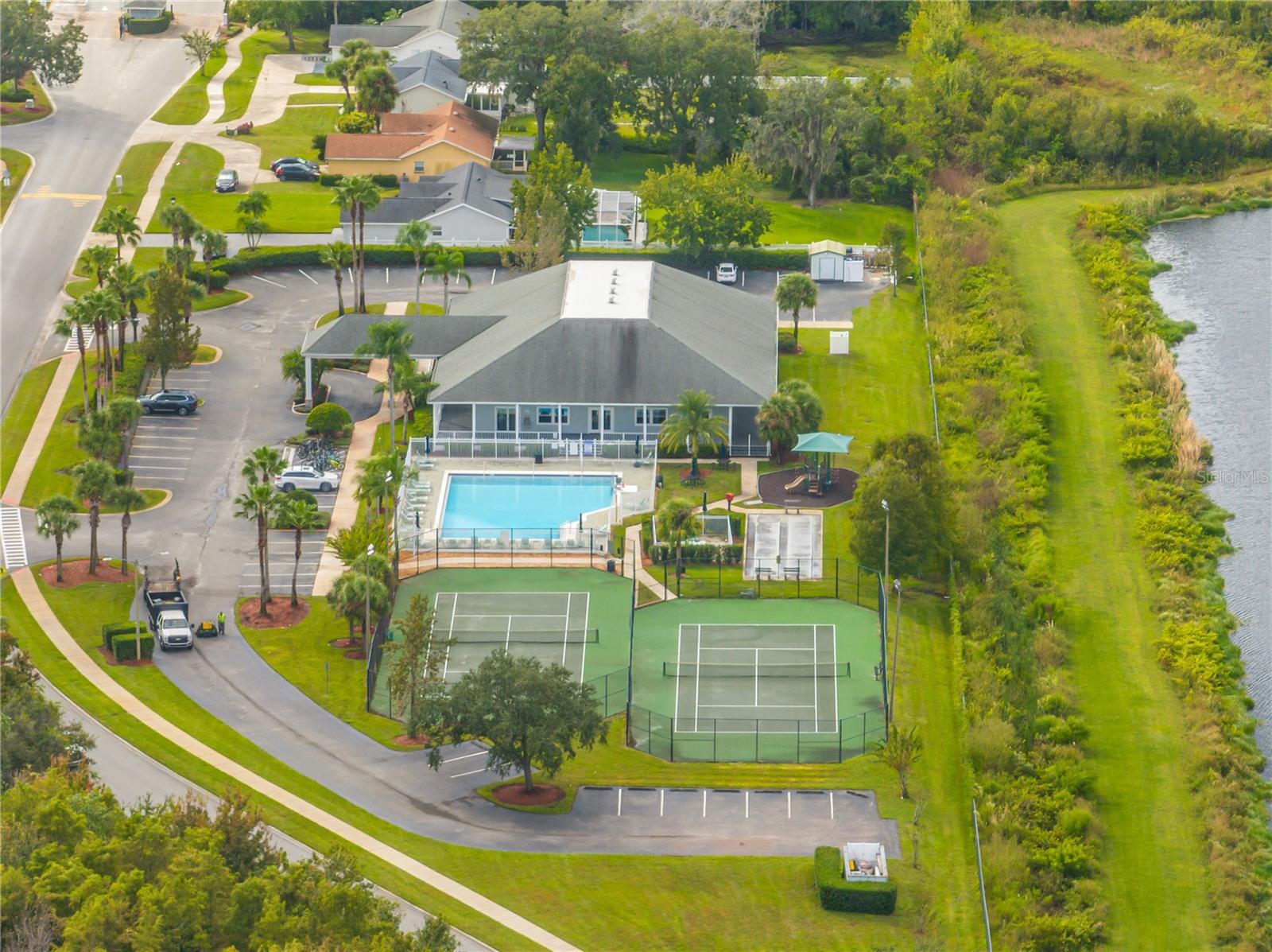 Image 37 of 45 For 3870 Wood Thrush Drive