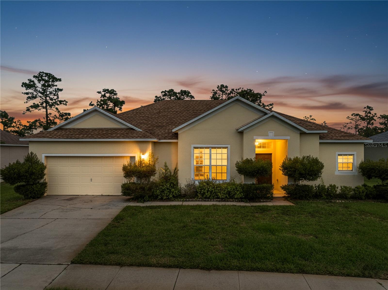 Image 4 of 45 For 3870 Wood Thrush Drive