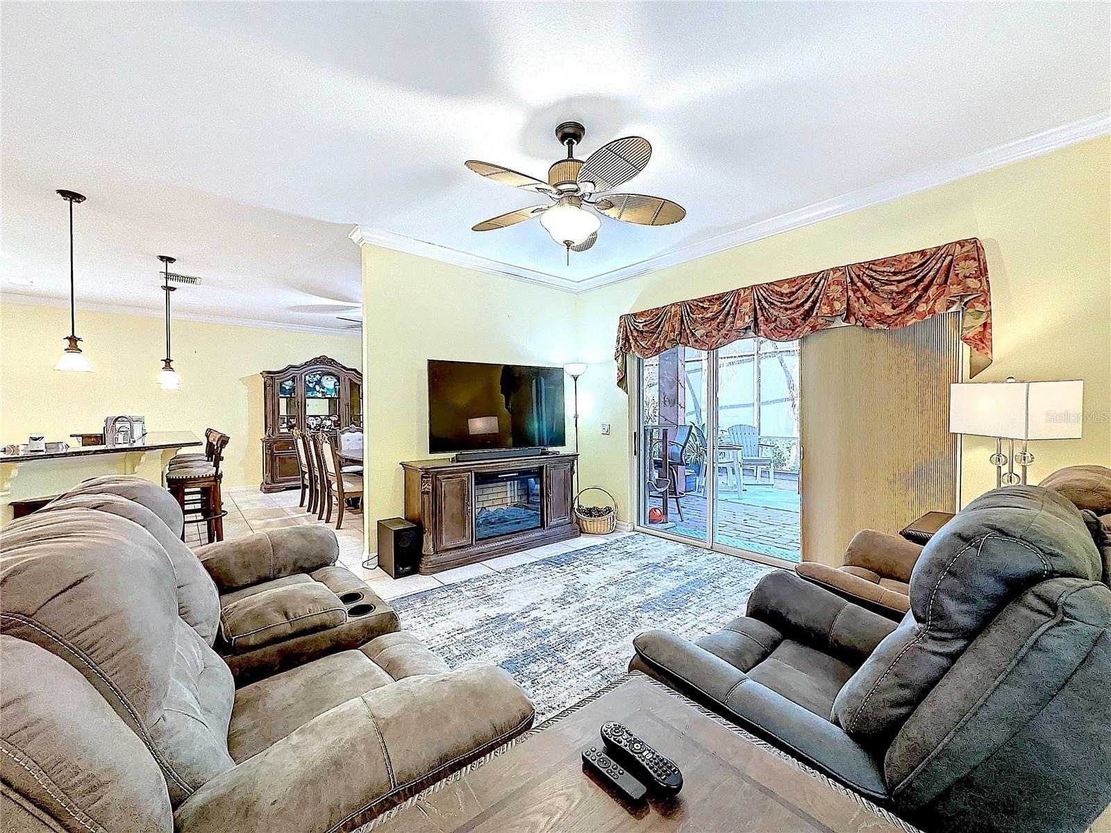 Image 5 of 61 For 258 Sand Piper Drive