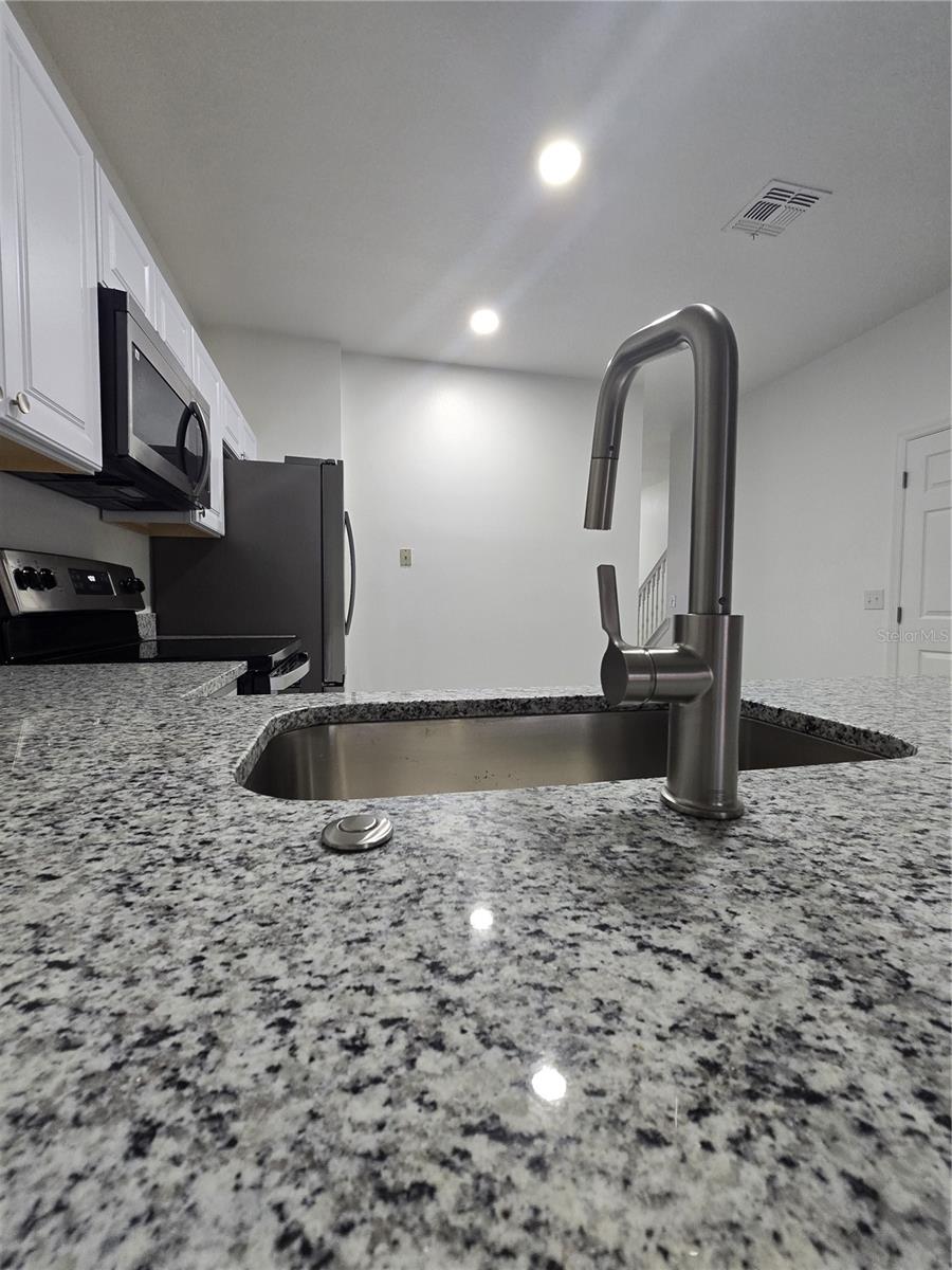 Image 12 of 18 For 1713 Retreat Circle