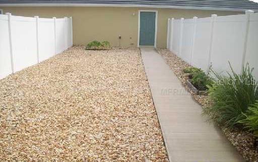 Image 11 of 15 For 7351 Millstone Street