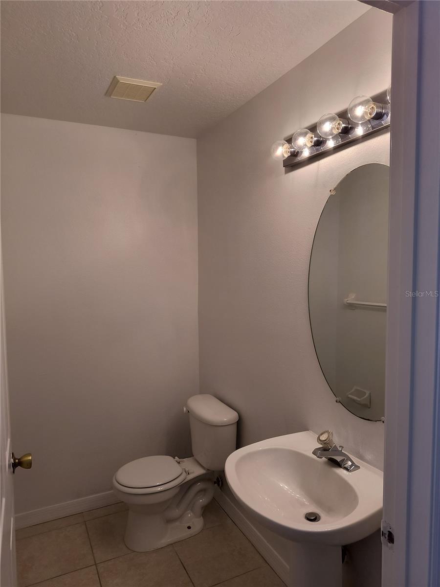 Image 12 of 31 For 1657 Windsor Oak Court