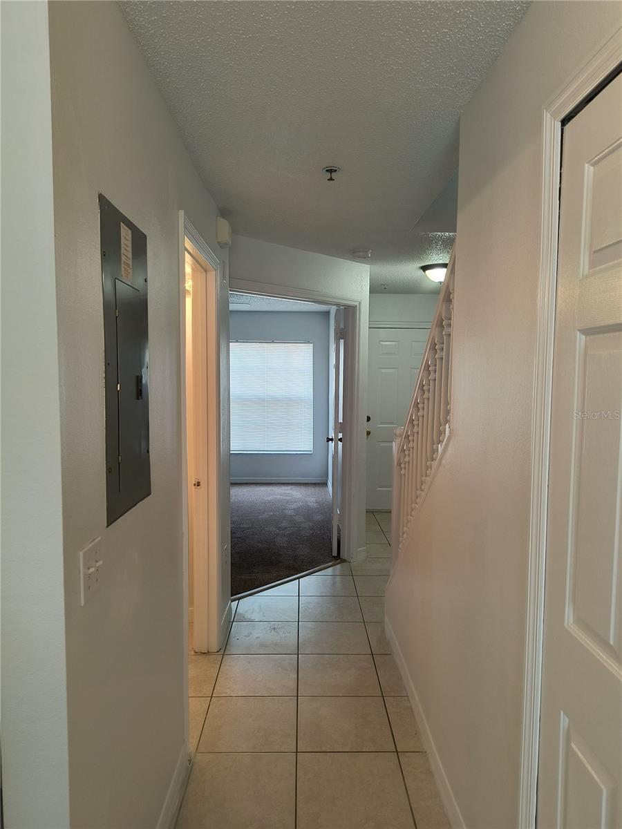 Image 13 of 31 For 1657 Windsor Oak Court